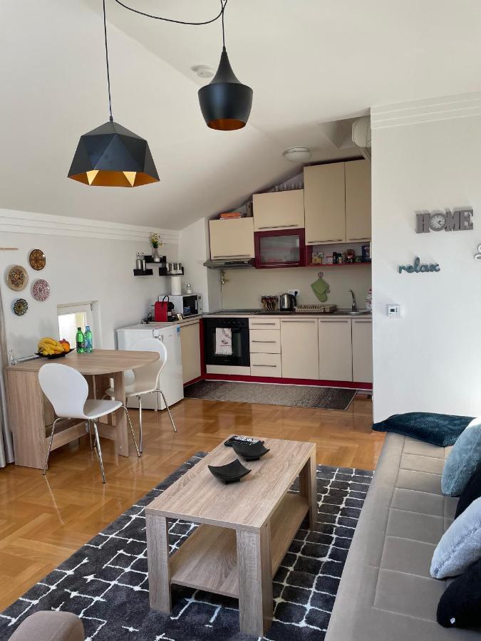 Appartamento Mills, Stari Grad - Bascarsija SJJ Esterno foto